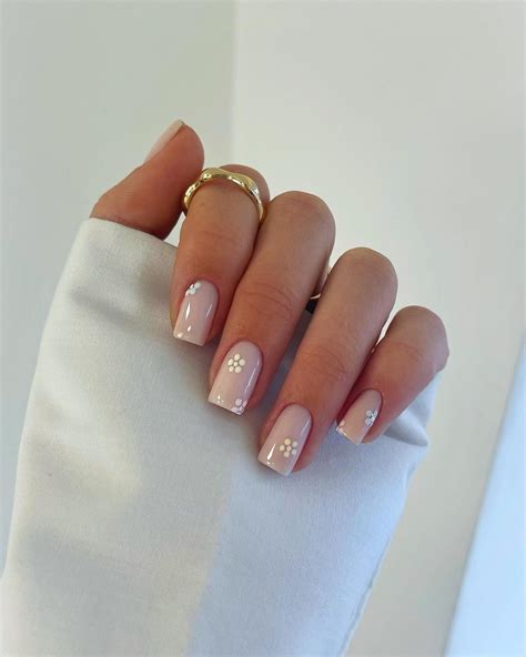 cute simple nail inspo|easy trendy simple nail designs.